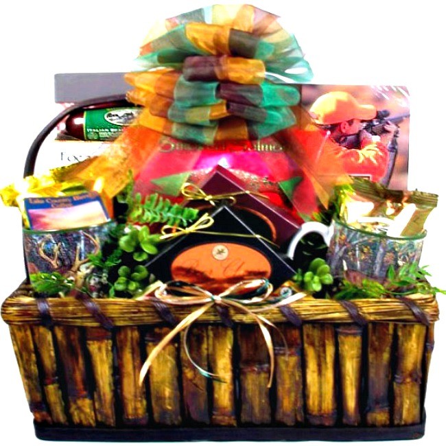 Deluxe Hunting Gift Basket For Hunters