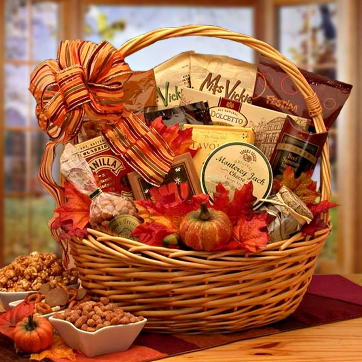 Random Acts of Kindness Christmas Basket - Delivery Driver Snack Sign -  Natural Beach Living