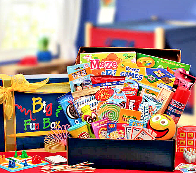 More Fun & Games Gift Box