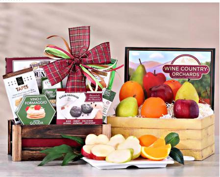 Fresh-Fruit-Chocolate-and-Snacks-Gift-Basket-Delivery