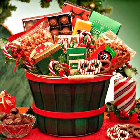 Holiday Traditions Christmas git baskets