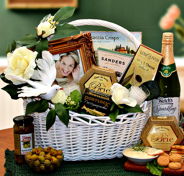 The 25 Best Anniversary Gift Baskets And Gift Boxes in 2023  365Canvas Blog